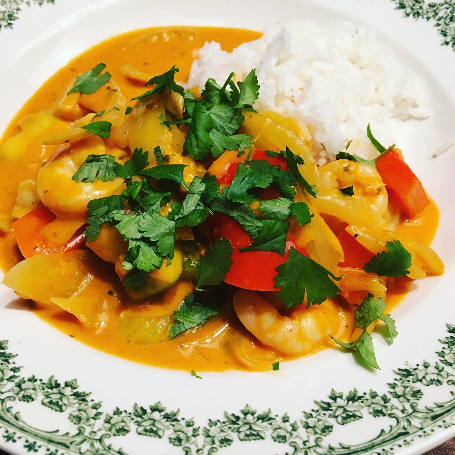 Crevettes Au Curry Rouge Et Lait De Coco – Je Mange Donc Je Vis